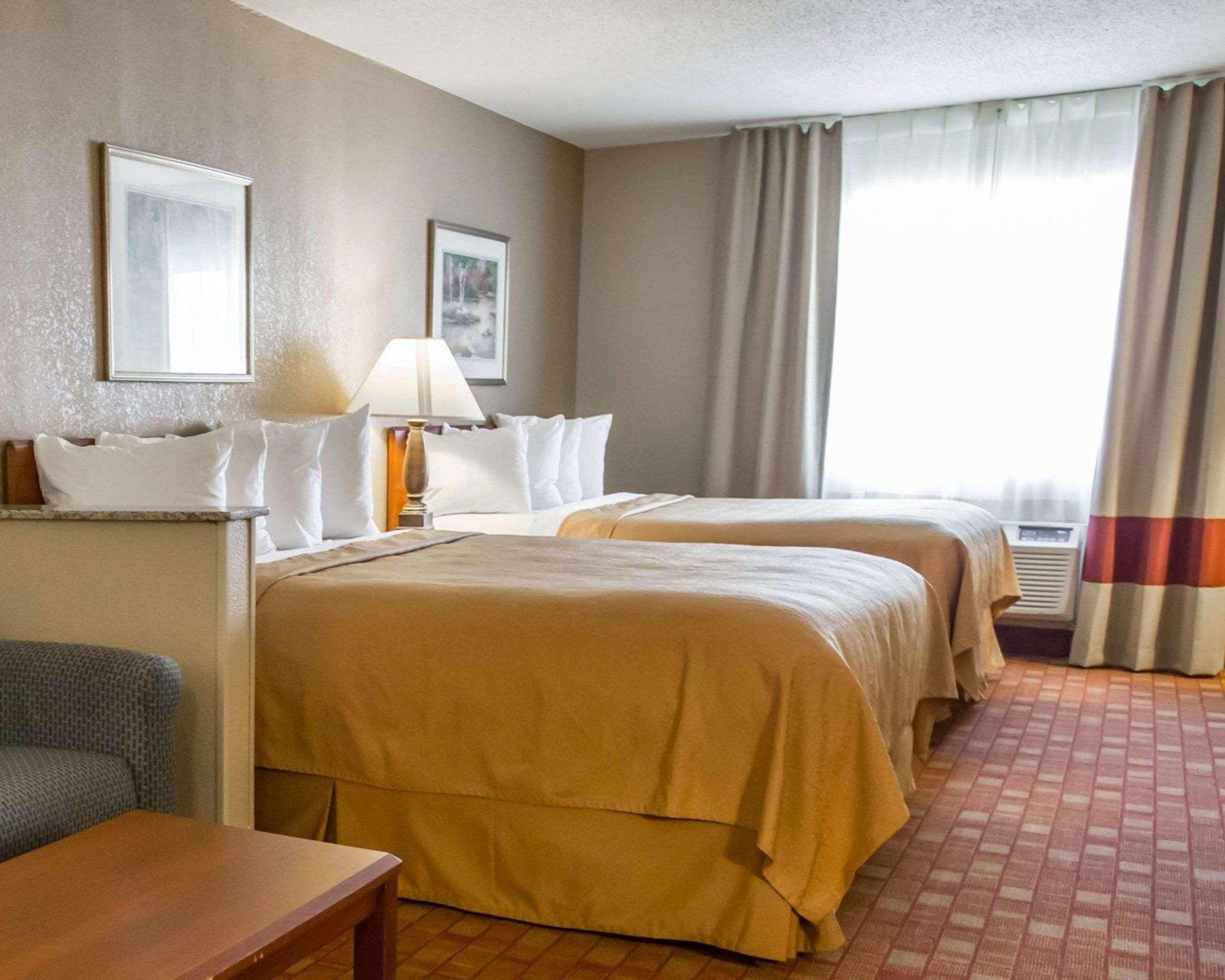 Mainstay Suites Joliet I-80 Buitenkant foto