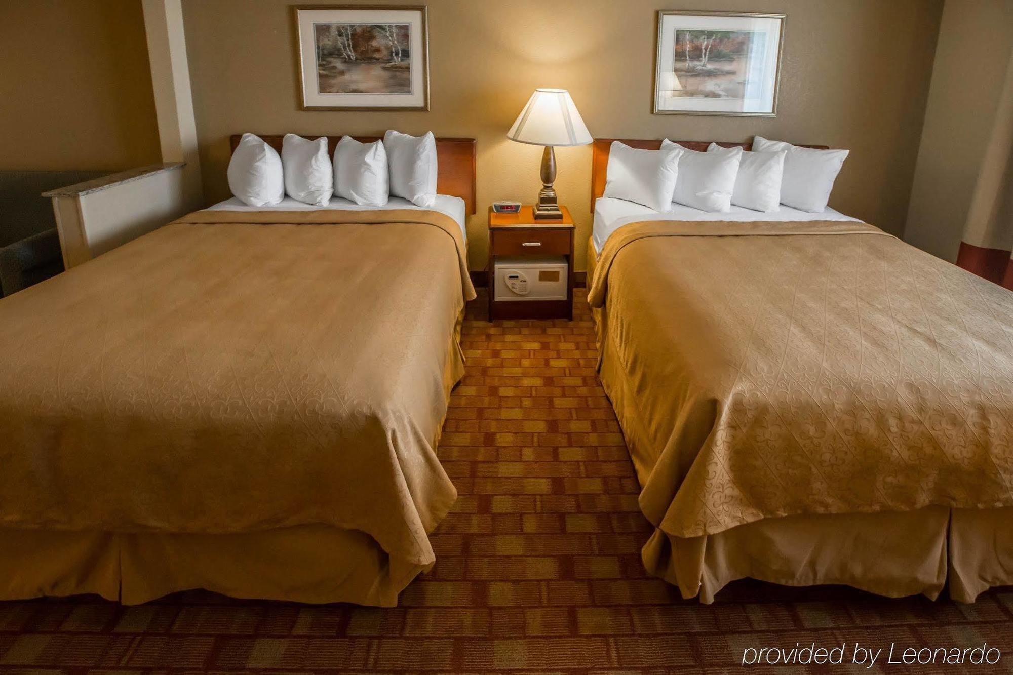 Mainstay Suites Joliet I-80 Buitenkant foto
